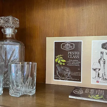 La Grotta Dei Cinque Sensi Апартаменты *